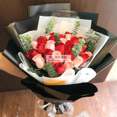 送愛人合適玫瑰花嗎_送愛人玫瑰花幾朵合適_送愛人合適玫瑰花的花語